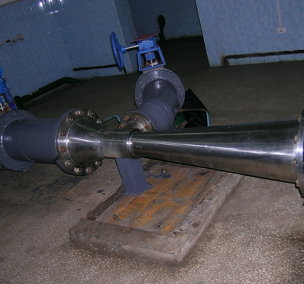 Solid Delivery Ejector